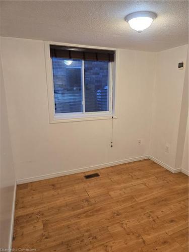 Lower-233 Wilderness Drive, Kitchener, ON - Indoor Photo Showing Other Room