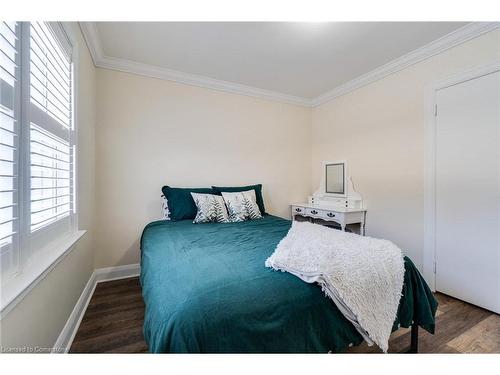 245 St Andrews Street, Cambridge, ON - Indoor Photo Showing Bedroom