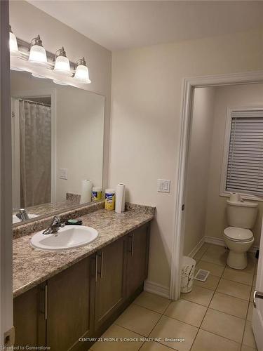 129 Haldimand Street Street, Kitchener, ON - Indoor Photo Showing Bathroom