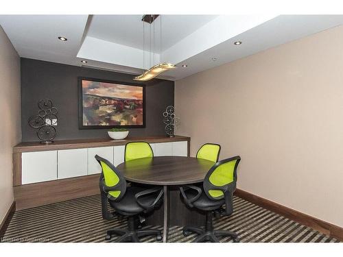 210-112 Benton Street, Kitchener, ON - Indoor Photo Showing Dining Room