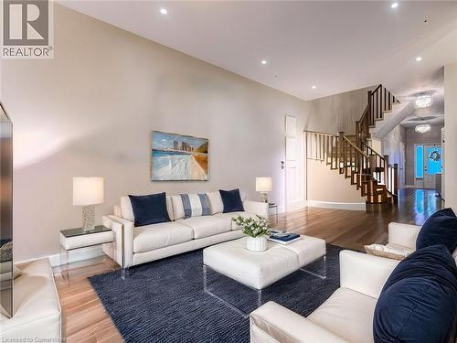 58 Condor Street, Kitchener, ON - Indoor Photo Showing Living Room