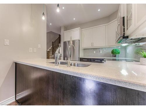 58 Condor Street, Kitchener, ON - Indoor Photo Showing Kitchen With Double Sink With Upgraded Kitchen