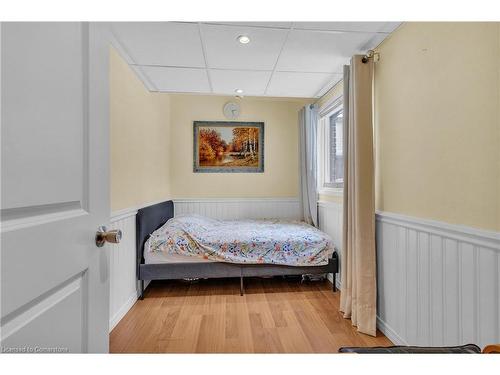 44-46 Cedarwoods Crescent, Waterloo, ON - Indoor Photo Showing Bedroom