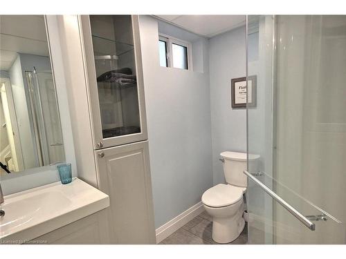 1413 West River Road, North Dumfries, ON - Indoor Photo Showing Bathroom