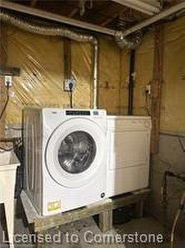 683 Activa Avenue, Kitchener, ON - Indoor Photo Showing Laundry Room