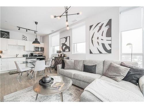 507-100 Garment Street, Kitchener, ON - Indoor Photo Showing Living Room