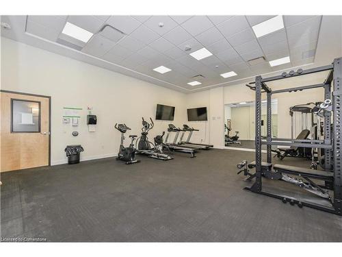 507-100 Garment Street, Kitchener, ON - Indoor Photo Showing Gym Room