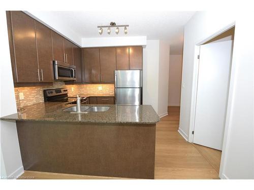 3603-33 Bay Street, Toronto, ON - Indoor Photo Showing Kitchen With Double Sink