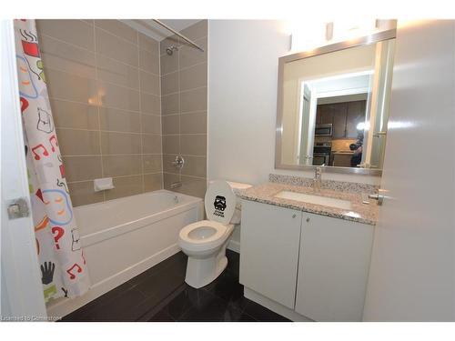 3603-33 Bay Street, Toronto, ON - Indoor Photo Showing Bathroom