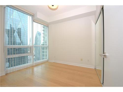 3603-33 Bay Street, Toronto, ON - Indoor Photo Showing Other Room