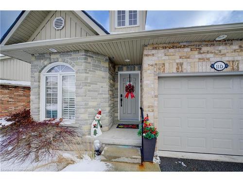 11D-350 Doon Valley Drive, Kitchener, ON - Outdoor