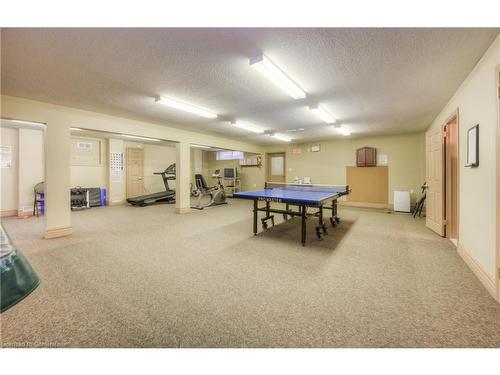 11D-350 Doon Valley Drive, Kitchener, ON - Indoor Photo Showing Other Room