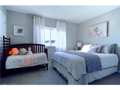 21C-388 Old Huron Road Road, Kitchener, ON - Indoor Photo Showing Bedroom