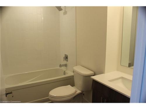 410-100 Garment Street, Kitchener, ON - Indoor Photo Showing Bathroom