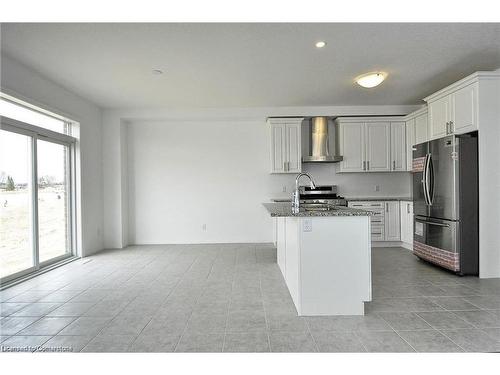 A-152 Rockcliffe Drive, Kitchener, ON - Indoor Photo Showing Kitchen With Stainless Steel Kitchen