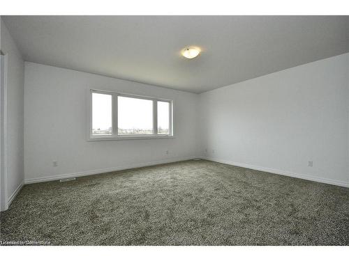 A-152 Rockcliffe Drive, Kitchener, ON - Indoor Photo Showing Other Room