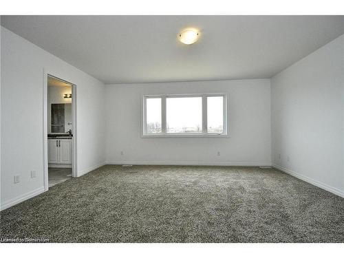 A-152 Rockcliffe Drive, Kitchener, ON - Indoor Photo Showing Other Room