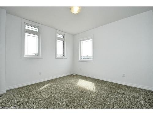 A-152 Rockcliffe Drive, Kitchener, ON - Indoor Photo Showing Other Room