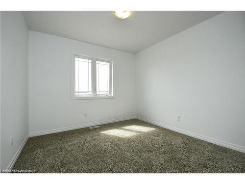 A-152 Rockcliffe Drive, Kitchener, ON - Indoor Photo Showing Other Room