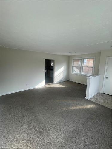 214 Clark Avenue, Kitchener, ON - Indoor Photo Showing Other Room