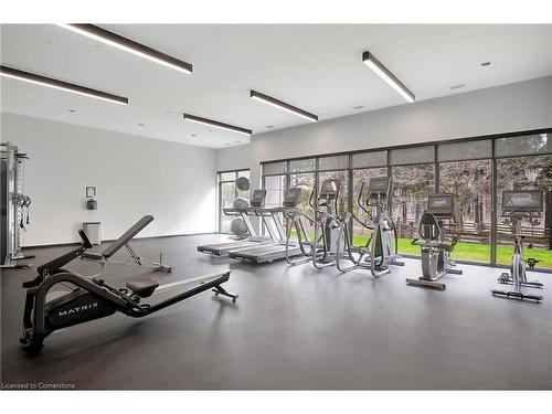 309-525 New Dundee Road, Kitchener, ON - Indoor Photo Showing Gym Room