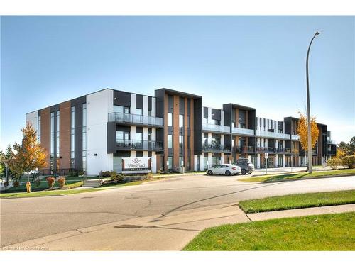 211-5 Wake Robin Drive, Kitchener, ON - Outdoor With Facade