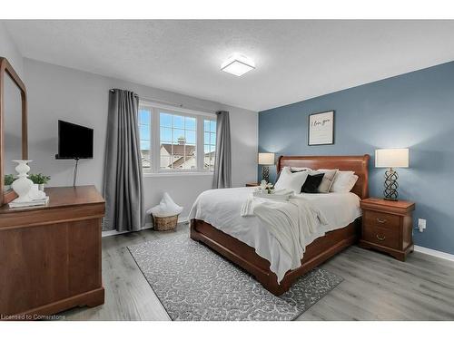 770 Kincaid Street, Listowel, ON - Indoor Photo Showing Bedroom