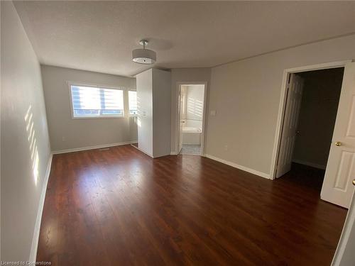 1449 Spring Garden Court, Mississauga, ON - Indoor Photo Showing Other Room