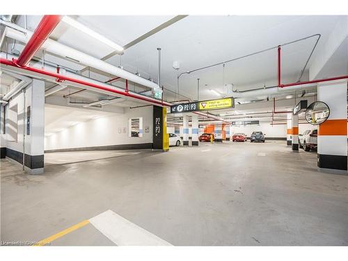 1501-5 Wellington Street, Kitchener, ON - Indoor Photo Showing Garage