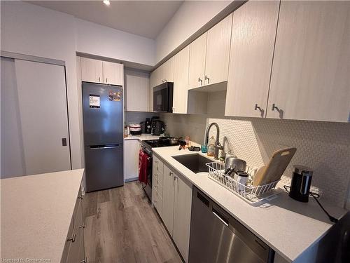 1501-5 Wellington Street, Kitchener, ON - Indoor Photo Showing Kitchen With Double Sink