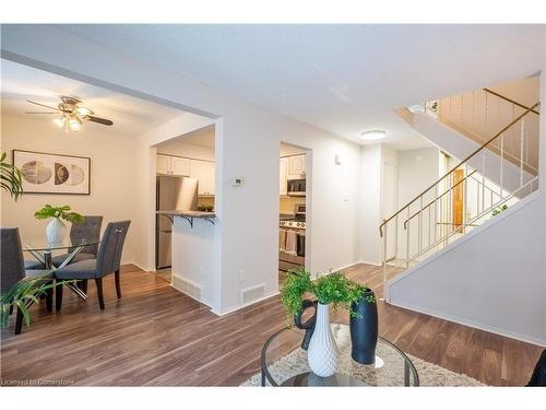 5-171 Ferguson Drive, Woodstock, ON - Indoor Photo Showing Dining Room