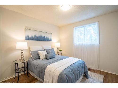 5-171 Ferguson Drive, Woodstock, ON - Indoor Photo Showing Bedroom