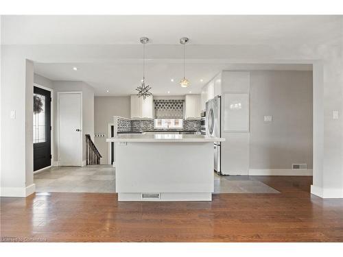 15 Rosewood Avenue, Etobicoke, ON - Indoor Photo Showing Kitchen