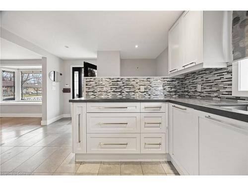 15 Rosewood Avenue, Etobicoke, ON - Indoor Photo Showing Kitchen