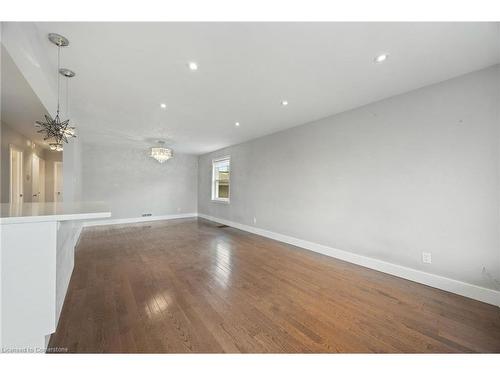 15 Rosewood Avenue, Etobicoke, ON - Indoor Photo Showing Other Room