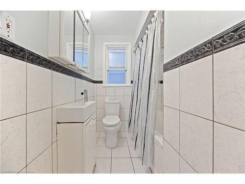 15 Rosewood Avenue, Etobicoke, ON - Indoor Photo Showing Bathroom