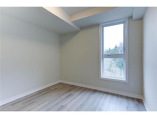 22-261 Woodbine Avenue, Kitchener, ON - Indoor Photo Showing Other Room