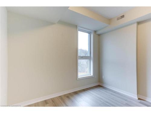 22-261 Woodbine Avenue, Kitchener, ON - Indoor Photo Showing Other Room