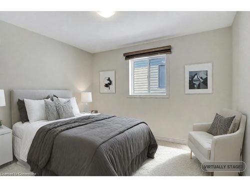 95 Georgina Street, Kitchener, ON - Indoor Photo Showing Bedroom