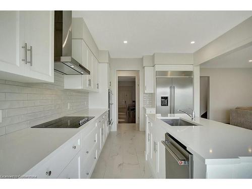 95 Georgina Street, Kitchener, ON - Indoor Photo Showing Kitchen With Upgraded Kitchen