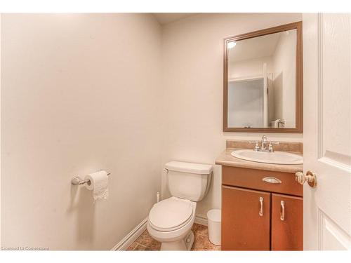 526 Westfield Drive, Waterloo, ON - Indoor Photo Showing Bathroom