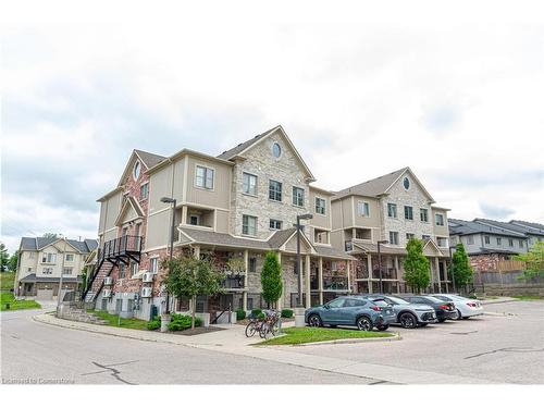 2C-255 Maitland Street, Kitchener, ON - Outdoor With Facade