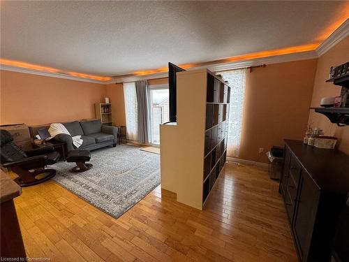 236 Oprington Place, Kitchener, ON - Indoor Photo Showing Other Room