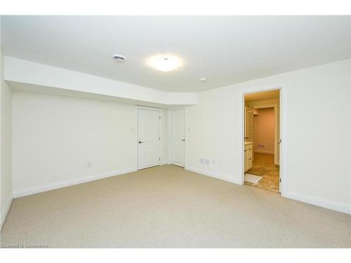 30-9150 Willoughby Drive, Niagara Falls, ON - Indoor Photo Showing Other Room