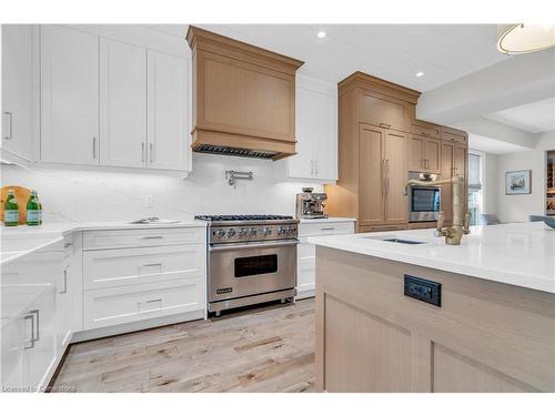 42 Grasswood Street, Kitchener, ON - Indoor Photo Showing Kitchen With Upgraded Kitchen