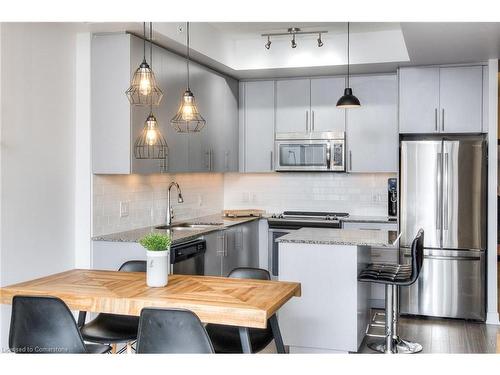 205-85 Duke Street W, Kitchener, ON - Indoor Photo Showing Kitchen With Stainless Steel Kitchen With Upgraded Kitchen