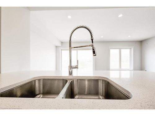 1501 Dunkirk Avenue, Woodstock, ON - Indoor Photo Showing Kitchen With Double Sink