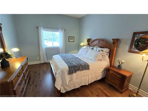 217 Huck Crescent, Kitchener, ON - Indoor Photo Showing Bedroom