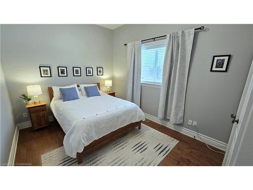 217 Huck Crescent, Kitchener, ON - Indoor Photo Showing Bedroom