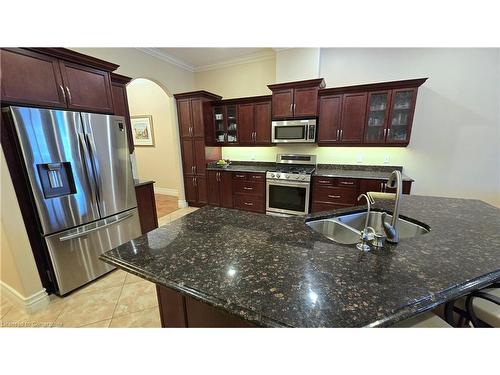 217 Huck Crescent, Kitchener, ON - Indoor Photo Showing Kitchen With Stainless Steel Kitchen With Double Sink